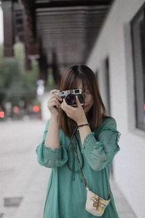 国产青草情侣福利视频,浪漫瞬间，甜蜜回忆